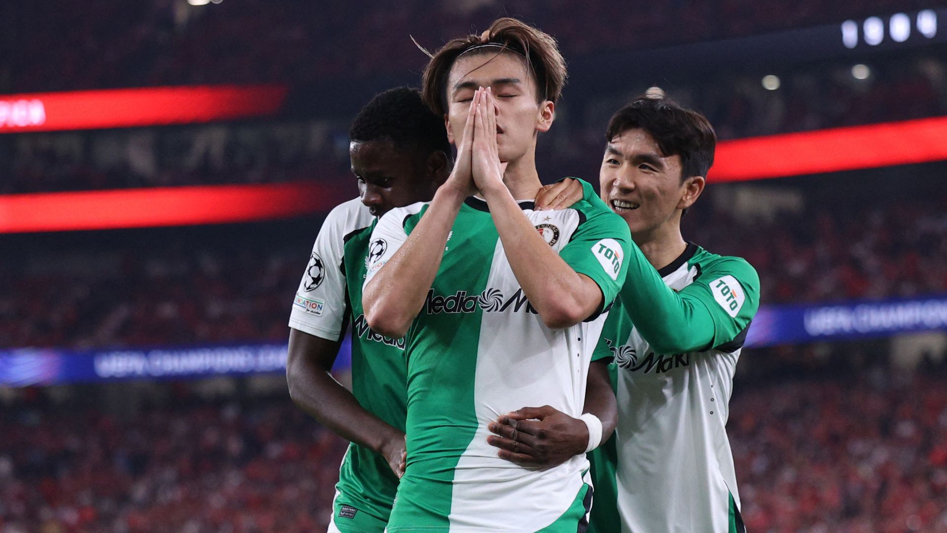 上田綺世、CL初ゴールでフェイエノールトを連勝に導く！公式戦3戦連発